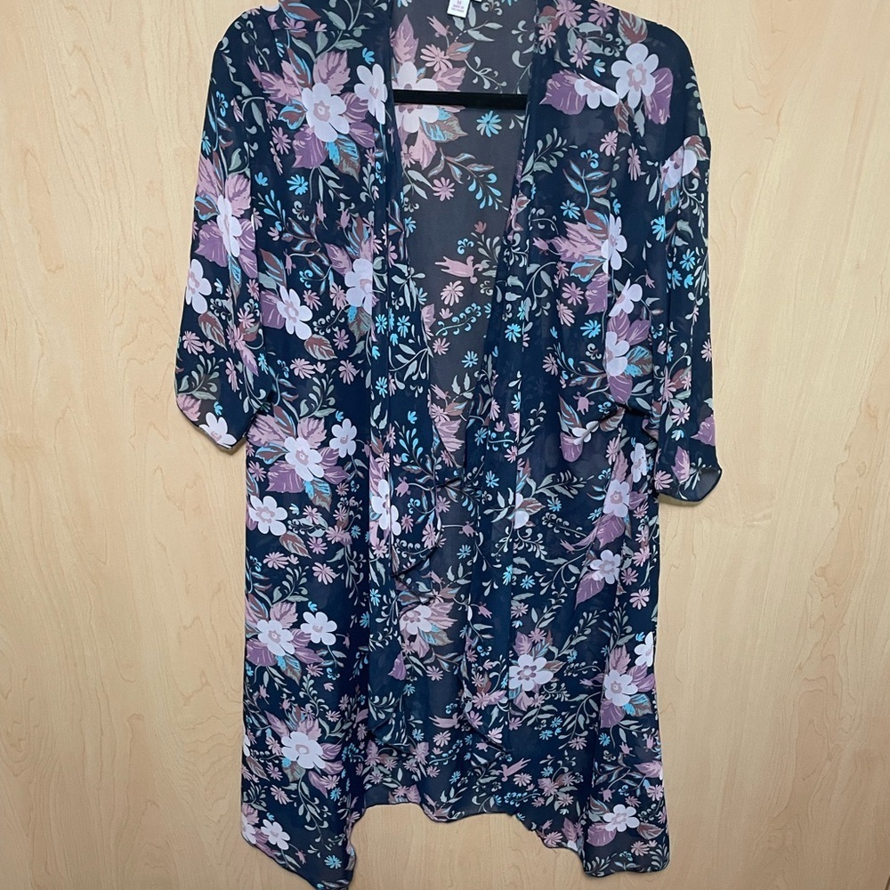 LuLaRoe Floral Sheer Robe - Lilac Purple and Blue - Picture 2 of 6